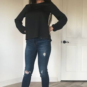 Black blouse with stripe side